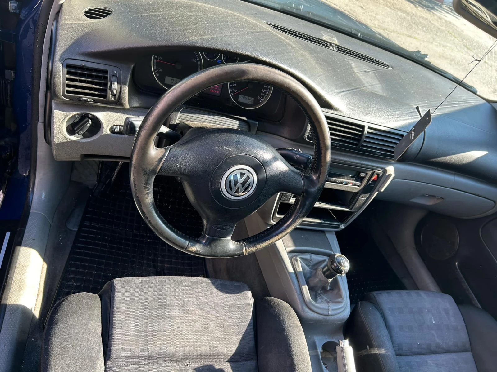 VW Passat 1.9TDI - изображение 6