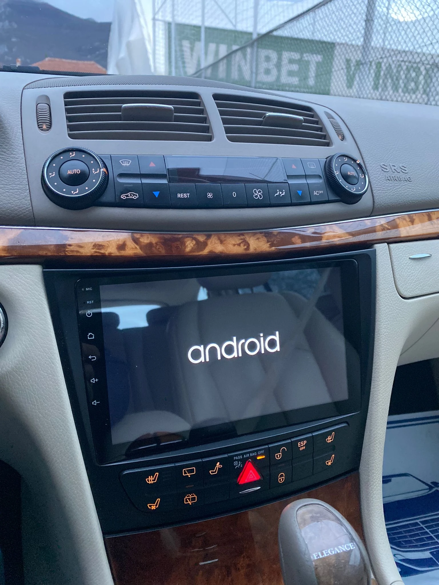 Mercedes-Benz E 500  | Mobile.bg   17