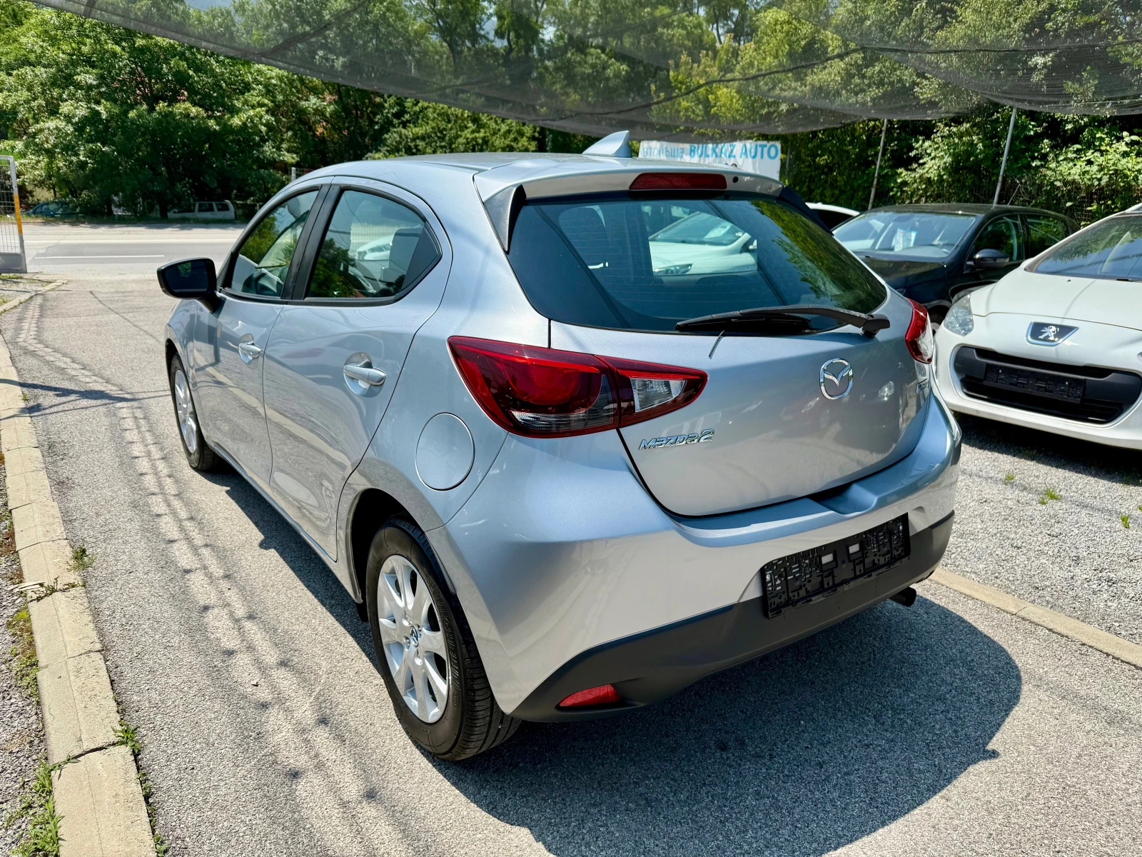Mazda 2 SkyG - изображение 4