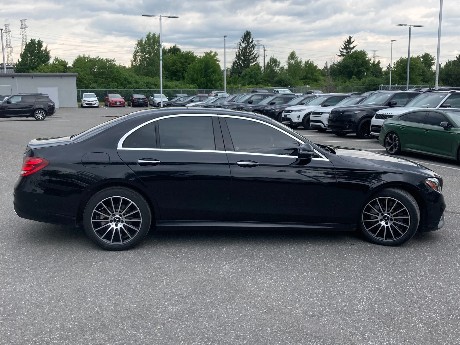 Mercedes-Benz E 300 CARFAX АВТО КРЕДИТ  - изображение 4
