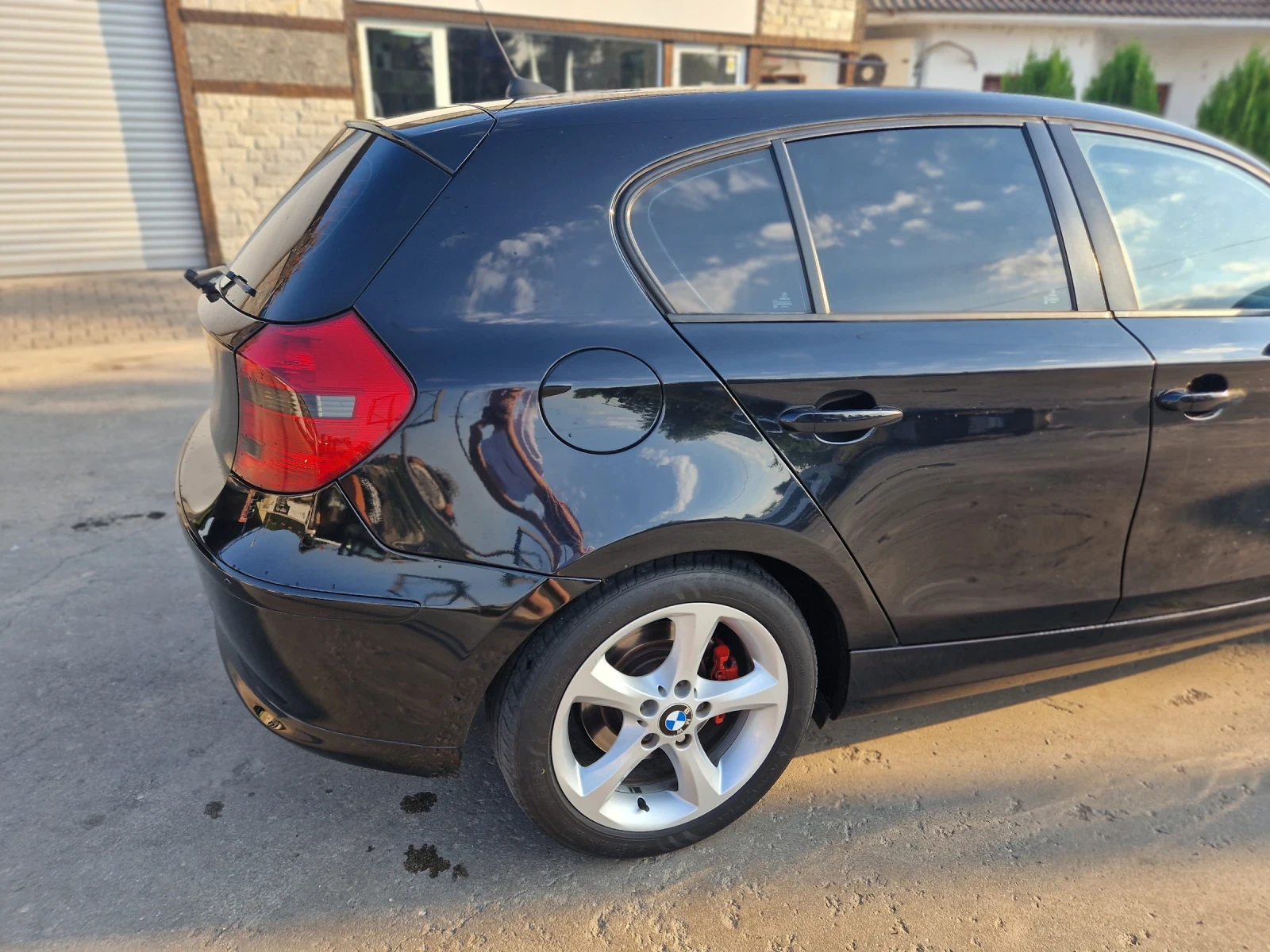 BMW 118  - изображение 6