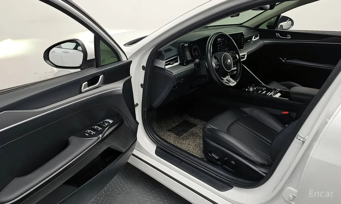 Kia K5 2.0 LPI TRENDY * НАЙ-ДОБРА ЦЕНА В БЪЛГАРИЯ*  - изображение 9