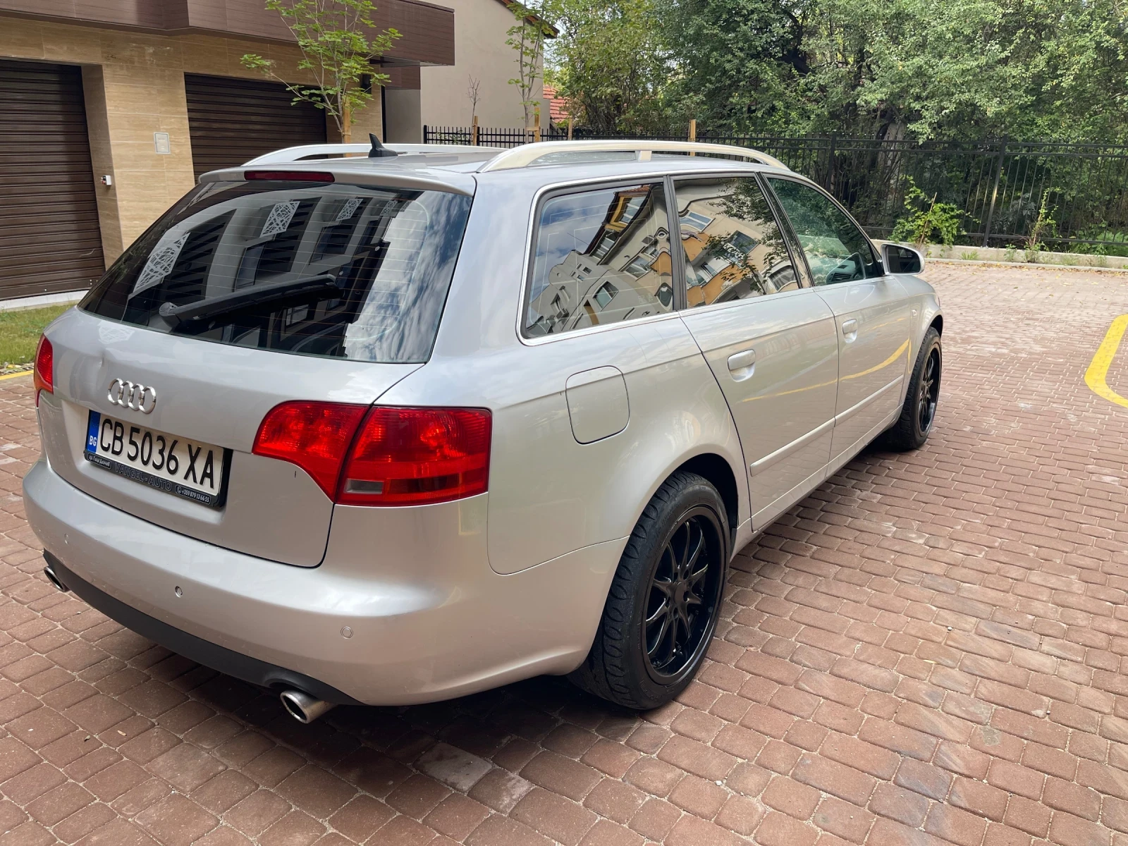Audi A4 ABANT 3.2 v6 quattro - изображение 4