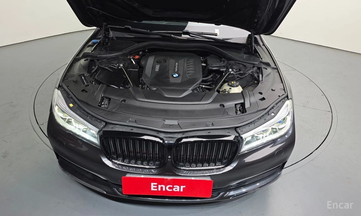 BMW 730  - изображение 6