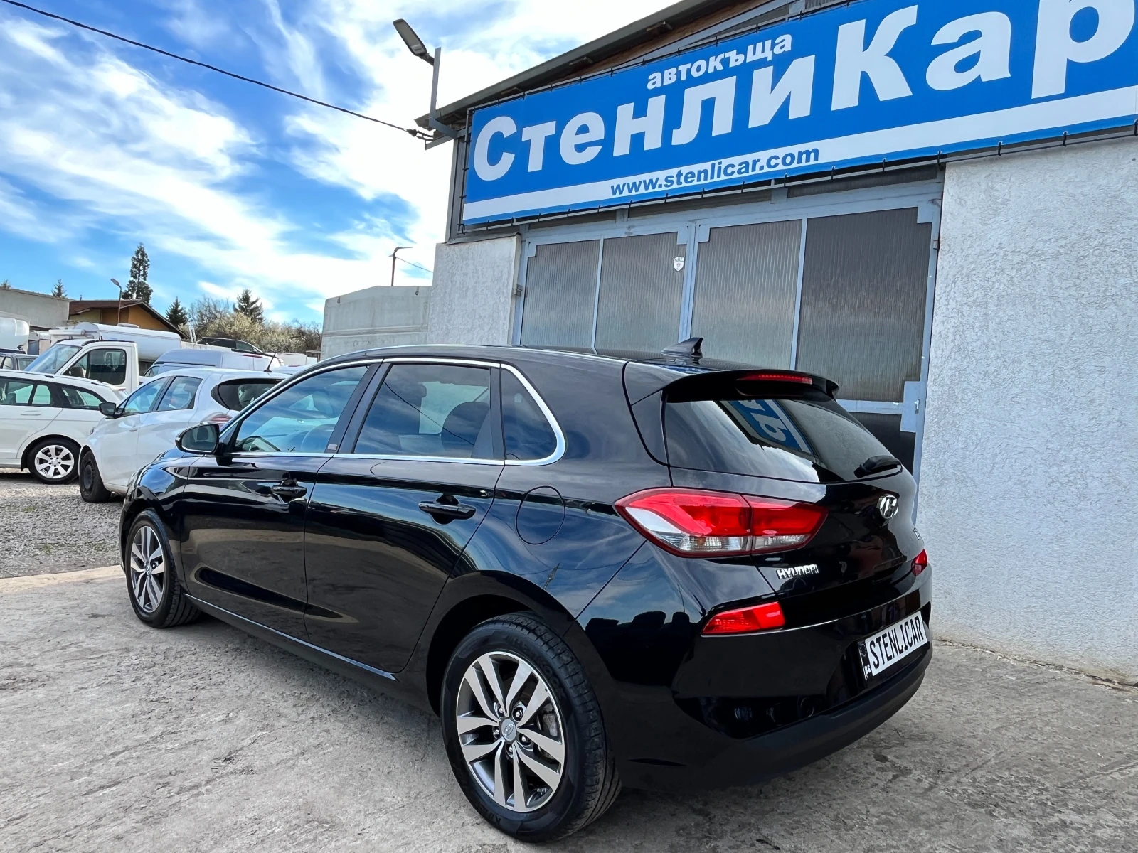 Hyundai I30 1.4i АВТОМАТИК, снимка 2 - Автомобили и джипове - 54185744