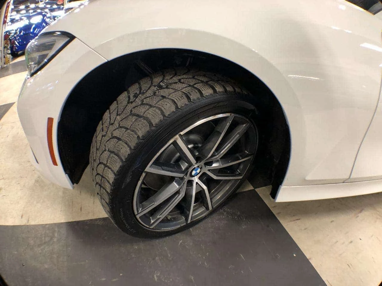 BMW 330 * xDrive NA * CARFAX * ЦЕНА ДО БГ, снимка 14 - Автомобили и джипове - 54371396