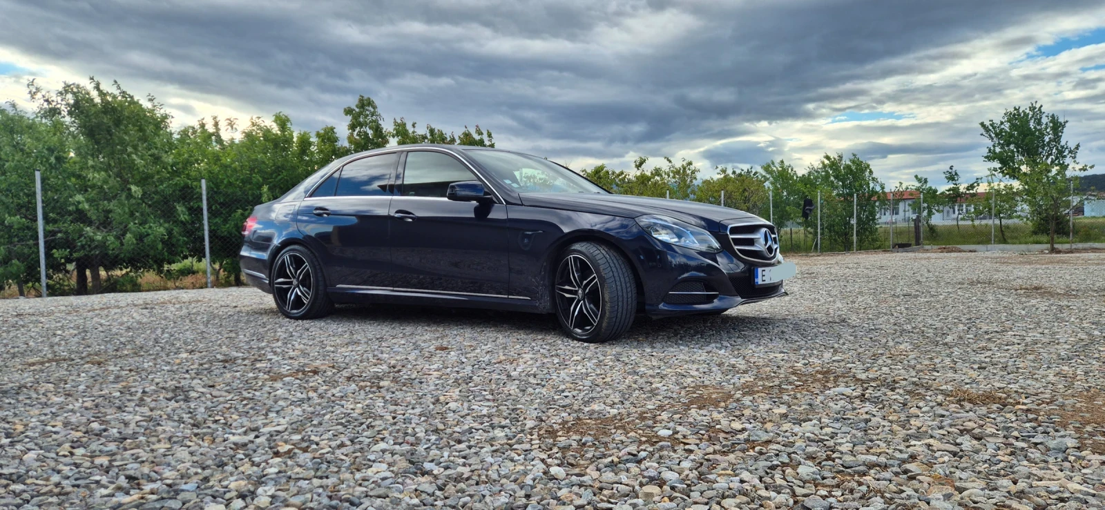 Mercedes-Benz E 220