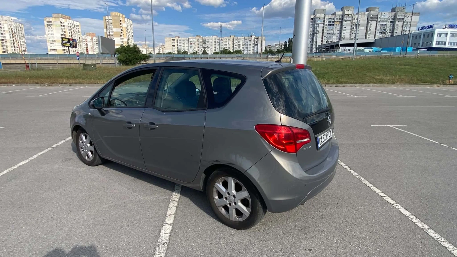 Opel Meriva 1.7 CDTI, снимка 2 - Автомобили и джипове - 55235376