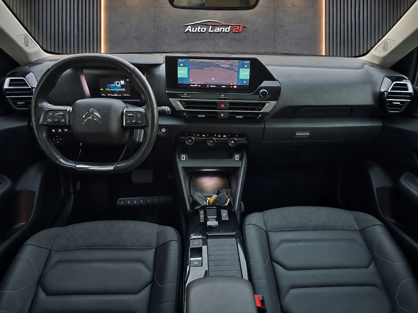 Citroen C4 EV* 136кс* 50kWh* Панорама* Кожа* Distronic* Full, снимка 12 - Автомобили и джипове - 55865915