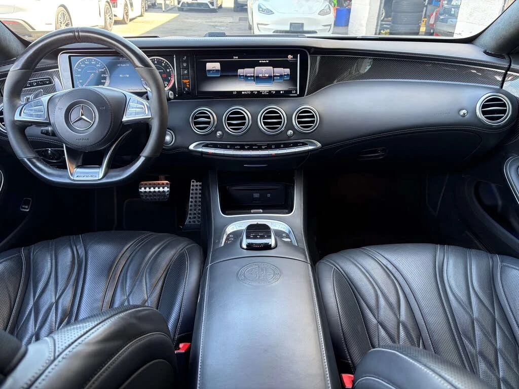 Mercedes-Benz S 63 AMG 4MATIC* SWAROVSKI* NIGHT VISION* DISS* 360* НАВИ, снимка 10 - Автомобили и джипове - 56012692