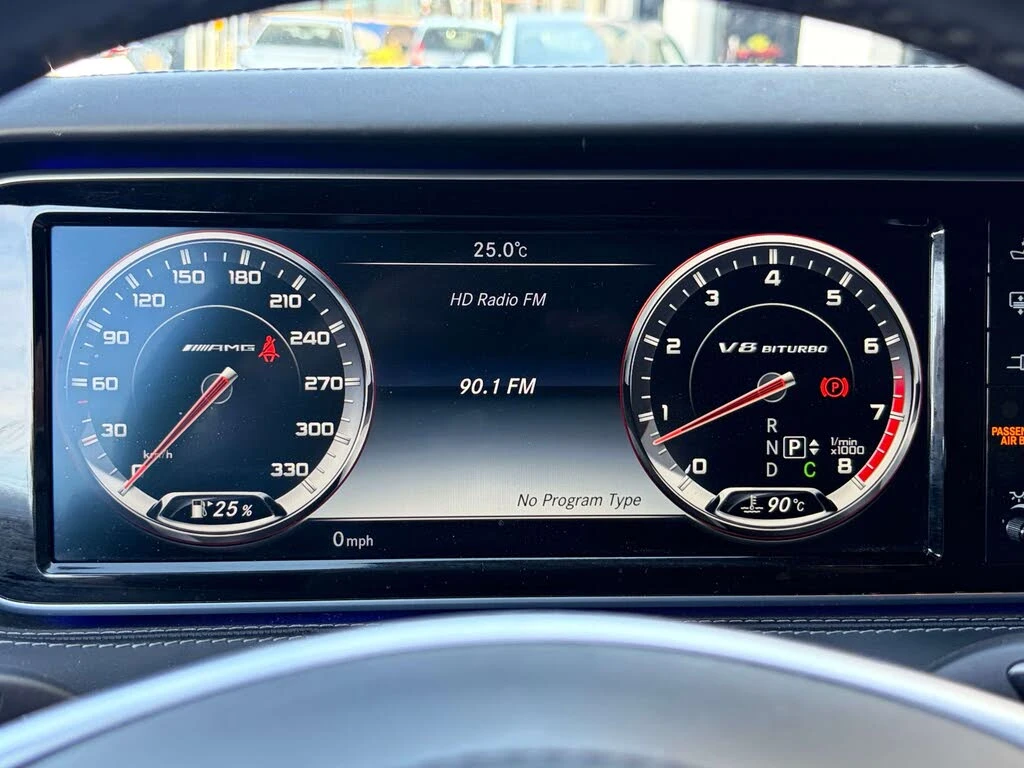 Mercedes-Benz S 63 AMG 4MATIC* SWAROVSKI* NIGHT VISION* DISS* 360* НАВИ, снимка 12 - Автомобили и джипове - 56012692