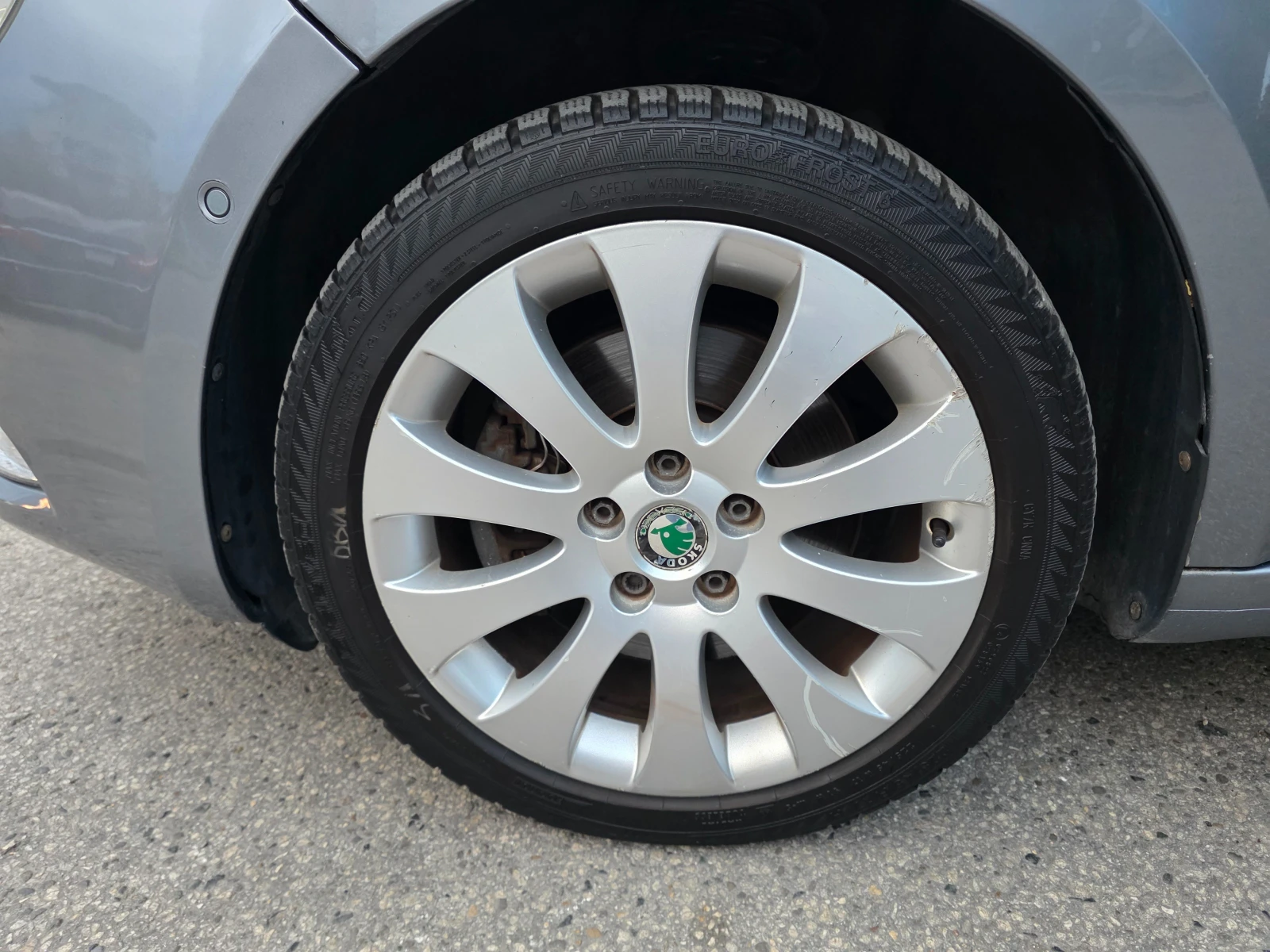 Skoda Superb, снимка 8 - Автомобили и джипове - 56224460
