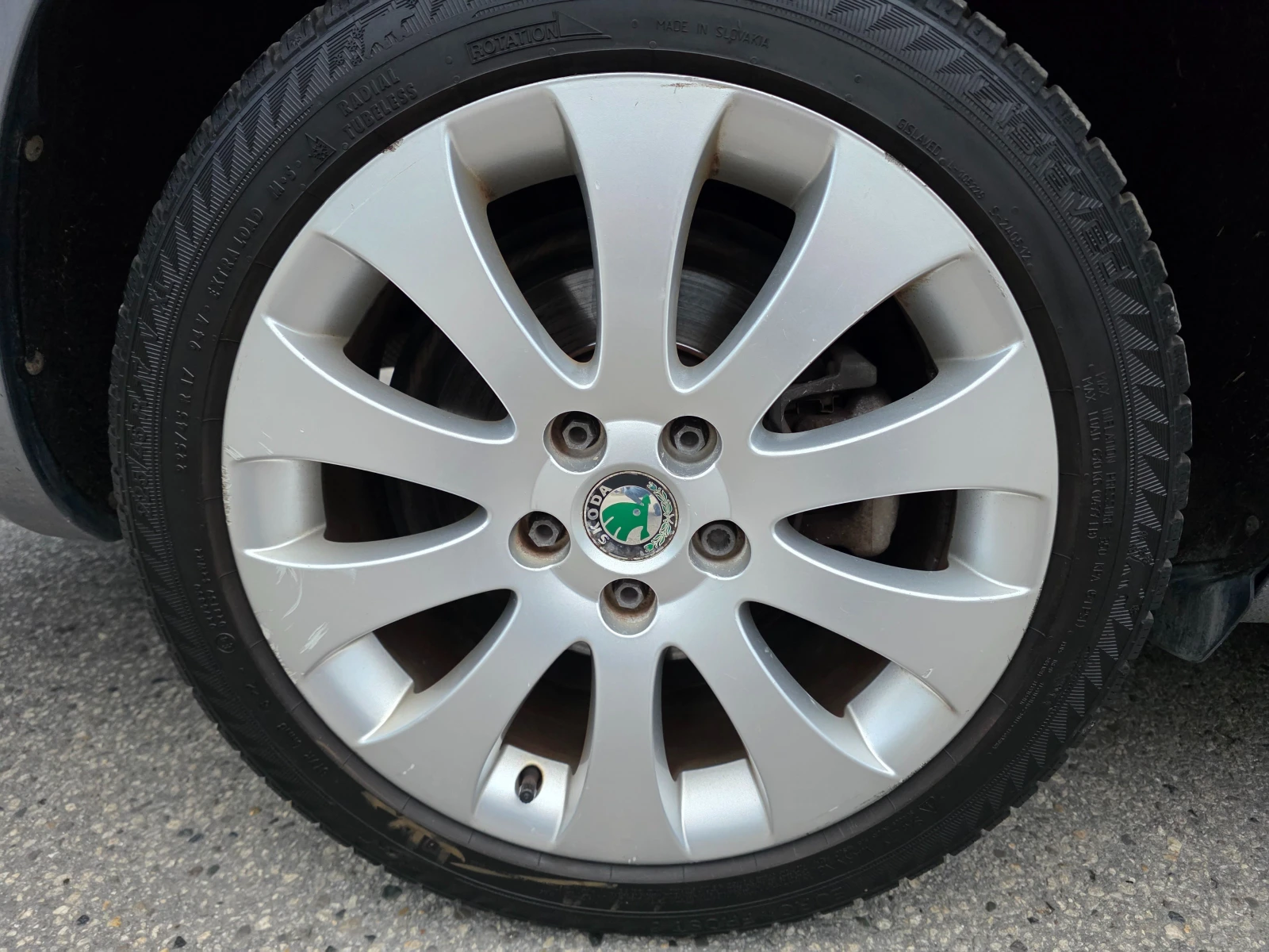 Skoda Superb, снимка 6 - Автомобили и джипове - 56224460