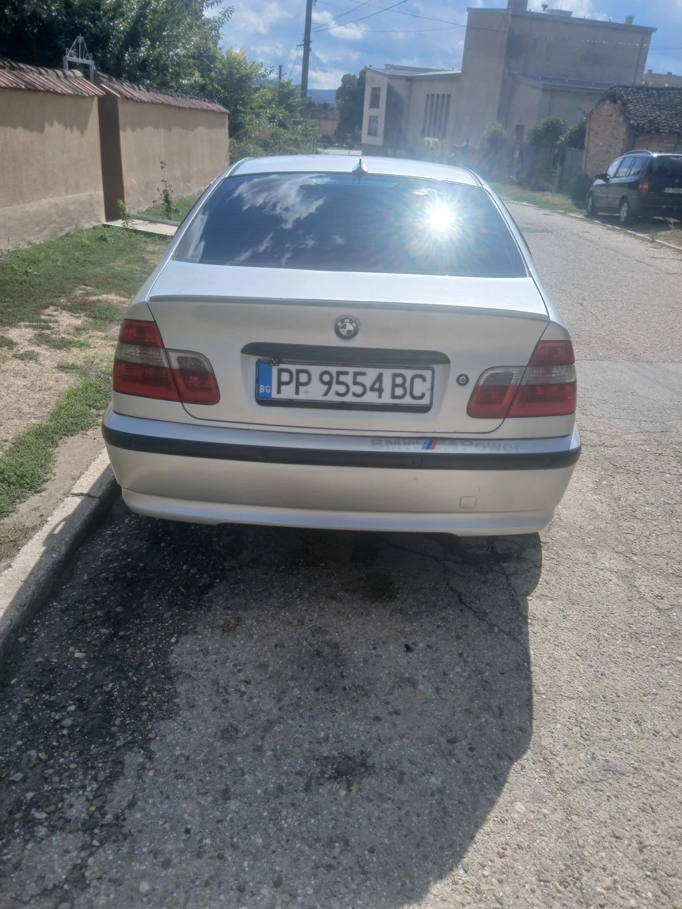 BMW 320, снимка 2 - Автомобили и джипове - 56324878