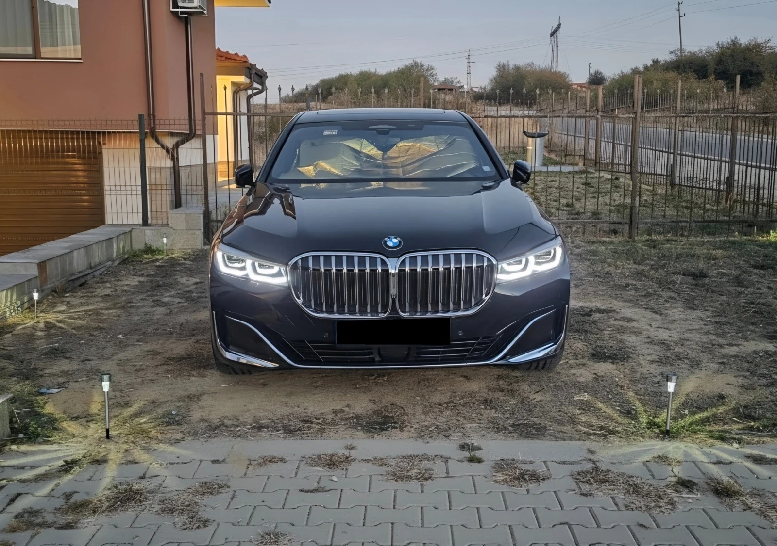BMW 730 LCI X-drive, снимка 4 - Автомобили и джипове - 56328763
