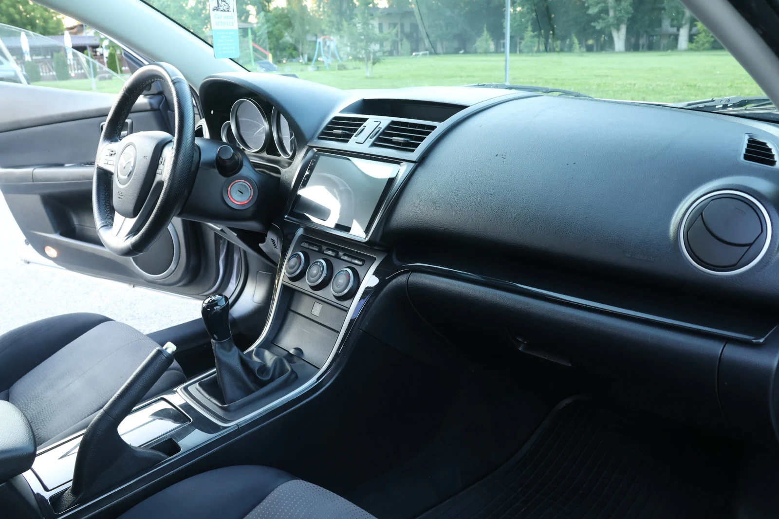 Mazda 6 газ/бензин, снимка 17 - Автомобили и джипове - 56503593