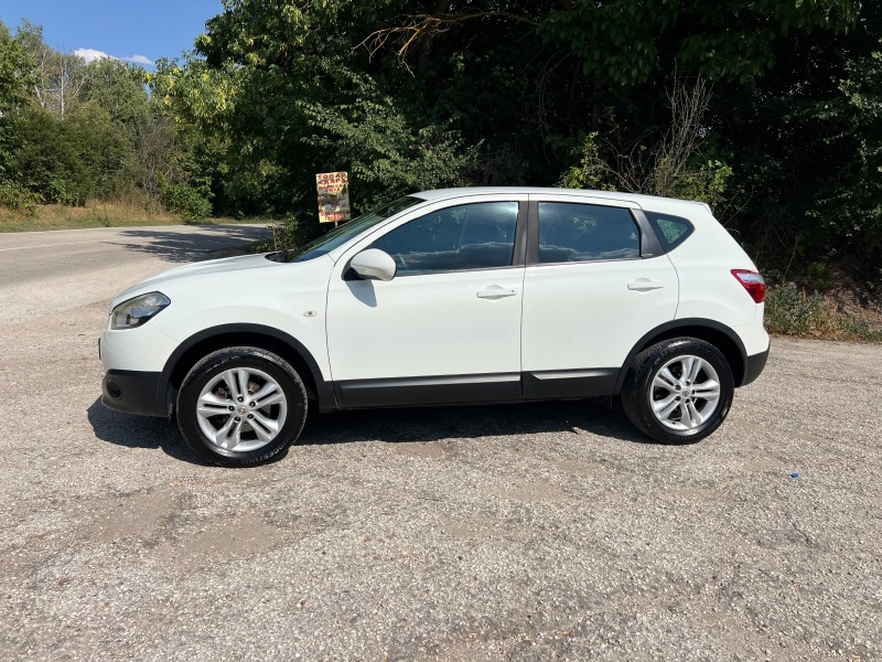 Nissan Qashqai 1.5 dci, снимка 2 - Автомобили и джипове - 46745207