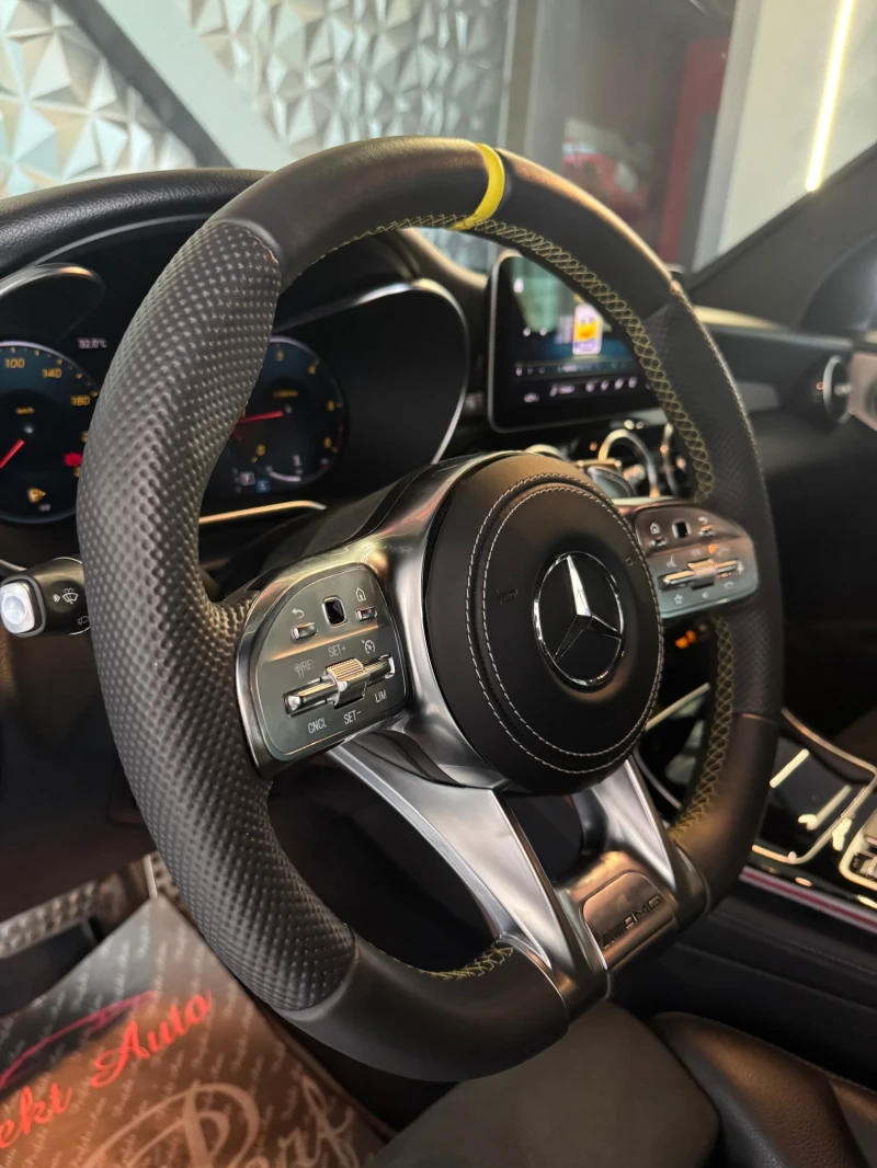 Mercedes-Benz GLC 300 d * 4 MATIC * AMG Пакет * Камера * , снимка 14 - Автомобили и джипове - 51175397