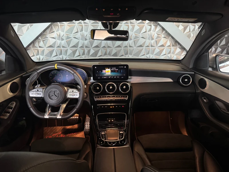 Mercedes-Benz GLC 300 d * 4 MATIC * AMG Пакет * Камера * , снимка 6 - Автомобили и джипове - 51175397