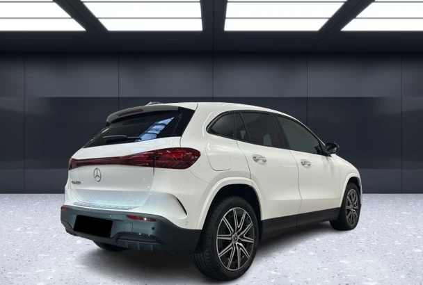 Mercedes-Benz EQA 250+ = AMG Line = Advanced Plus Гаранция, снимка 3 - Автомобили и джипове - 53607265