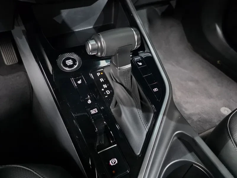 Kia Niro 1.6/hev/Trendy, снимка 9 - Автомобили и джипове - 56718988