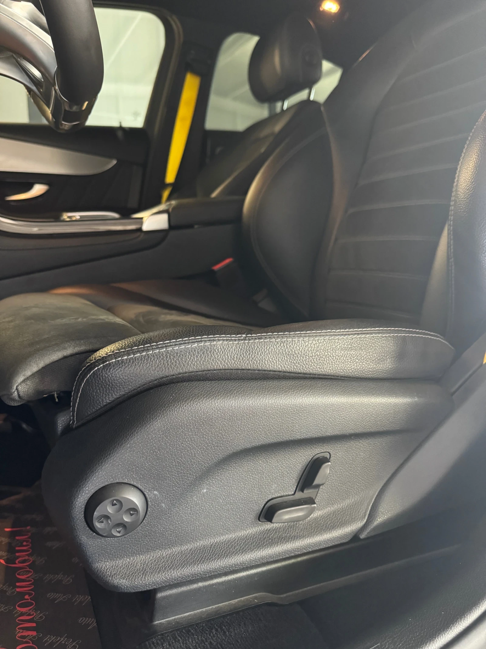 Mercedes-Benz GLC 300 d * 4 MATIC * AMG  *  *  | Mobile.bg   12