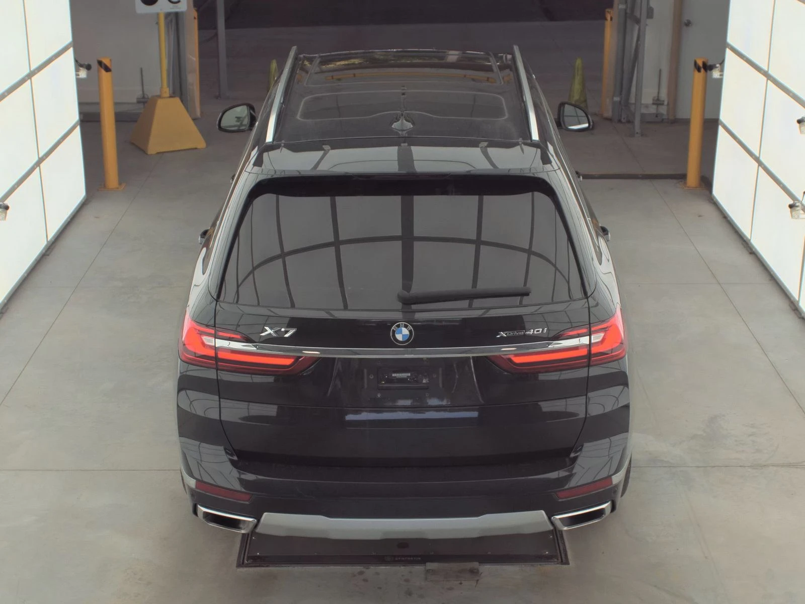 BMW X7  xDrive40i - изображение 4