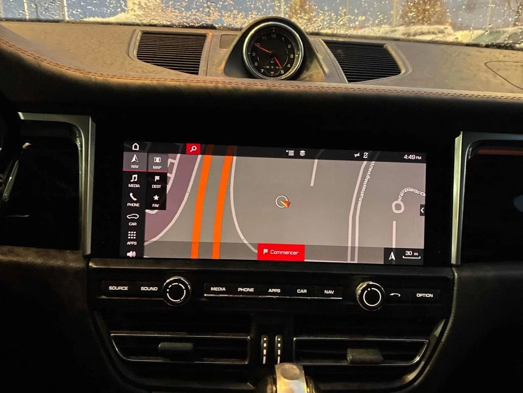 Porsche Macan 2019 * S * ОТ ПРЕДСТВСИТЕЛСТВО - изображение 9