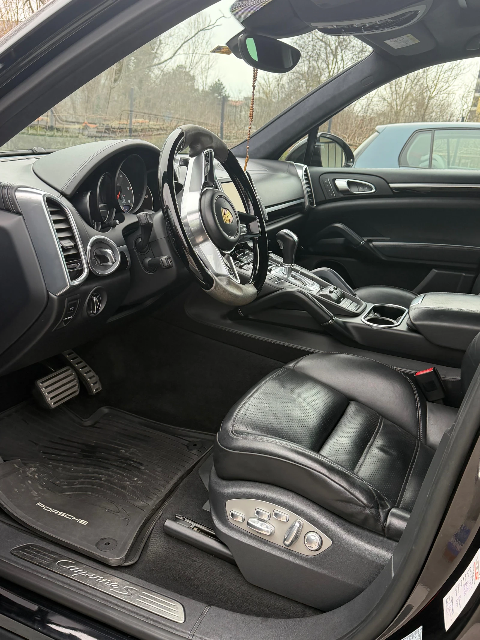 Porsche Cayenne  - изображение 5