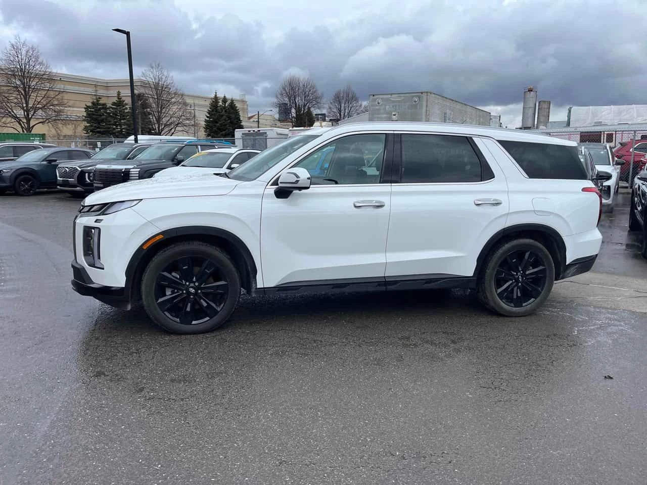 Hyundai Palisade | Urban | DISTRONIC | ОБДУХВАНЕ | CARFAX | , снимка 2 - Автомобили и джипове - 54832131