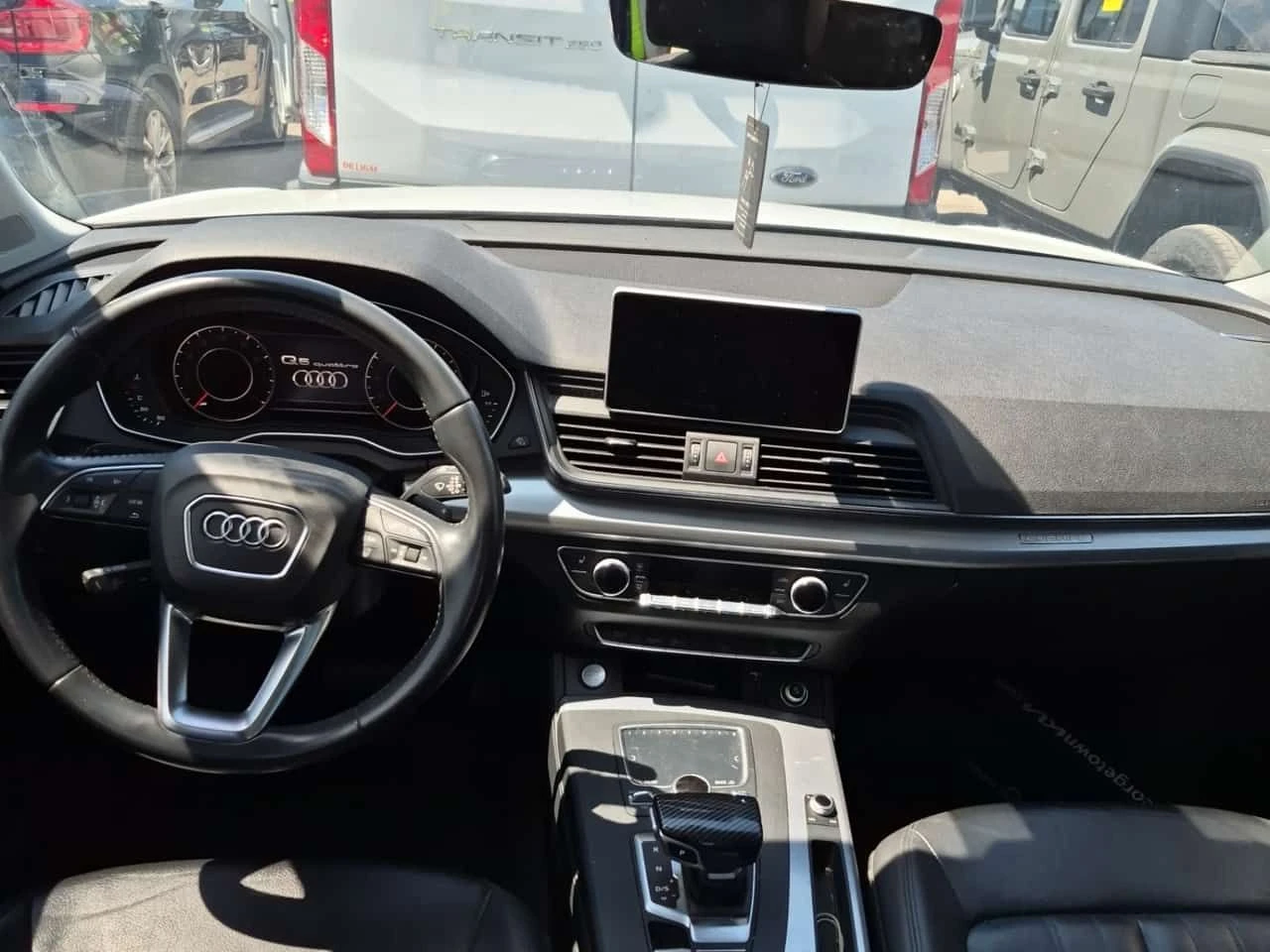 Audi Q5 * CARFAX * 360 КАМЕРА * ПАНОРАМА * АВТОКРЕДИТ * , снимка 10 - Автомобили и джипове - 54939886