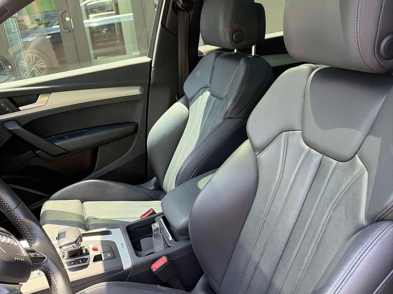 Audi Q5 Technik | CARFAX | АВТОКРЕДИТ БЕЗ ПЪРВОНАЧАЛНА , снимка 12 - Автомобили и джипове - 55139264