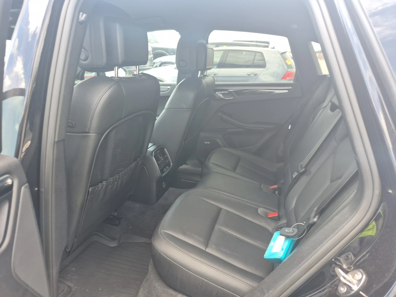 Porsche Macan S * * CARFAX * * АВТО КРЕДИТ * * , снимка 10 - Автомобили и джипове - 55240041