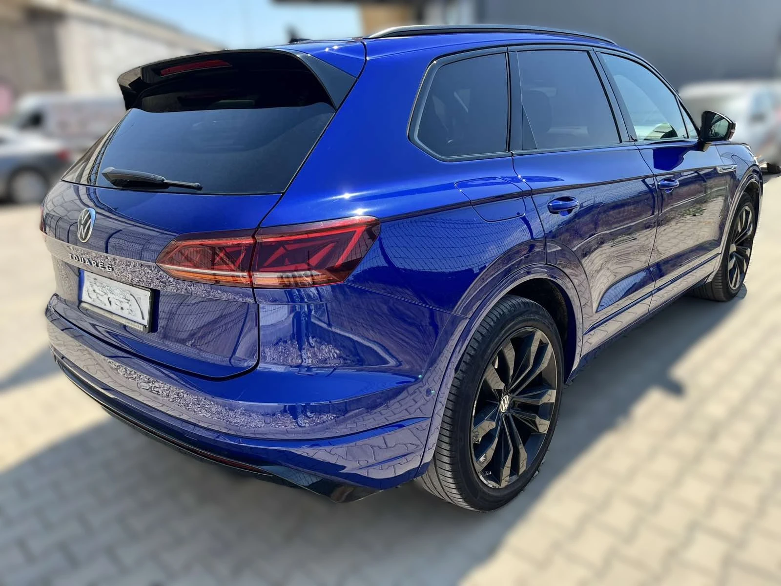 VW Touareg 3.0 TDI R-Line, снимка 6 - Автомобили и джипове - 56082355