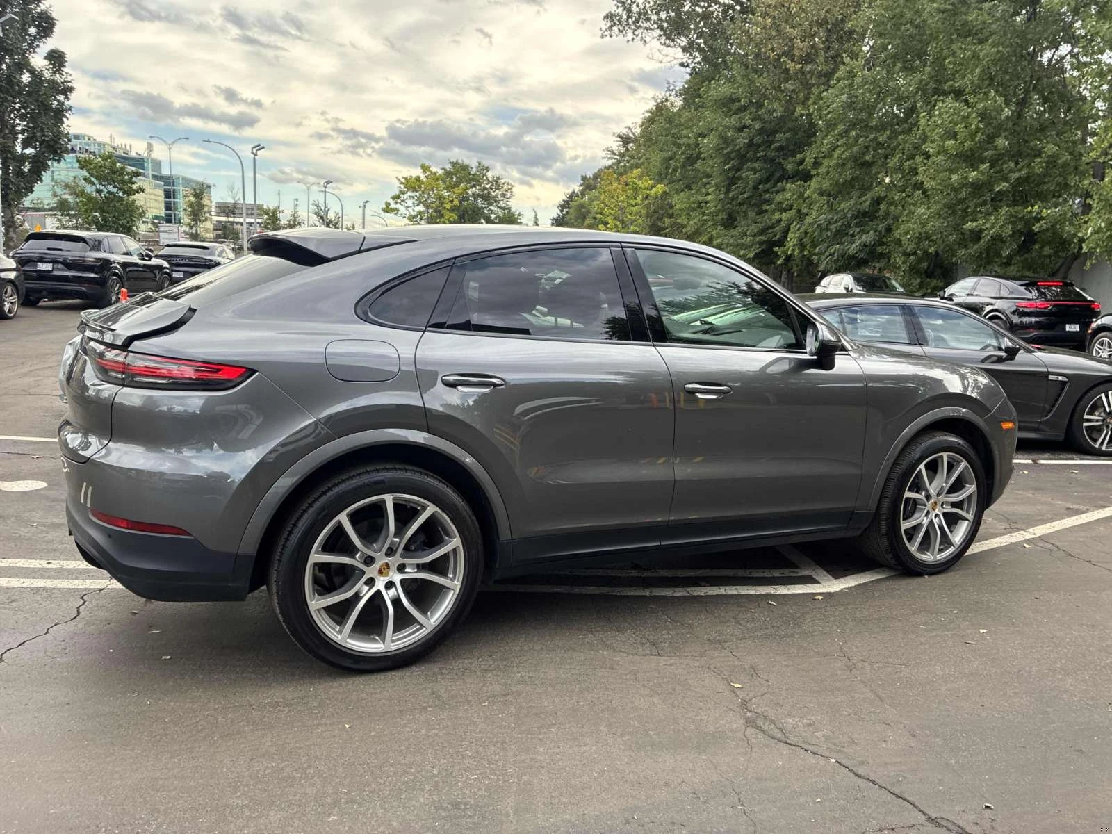 Porsche Cayenne COUPÉ* Bordeaux Red* , снимка 2 - Автомобили и джипове - 56041261