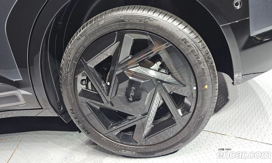 Kia Seltos HEV 1.6 2WD Signature X Line, снимка 6 - Автомобили и джипове - 56134617