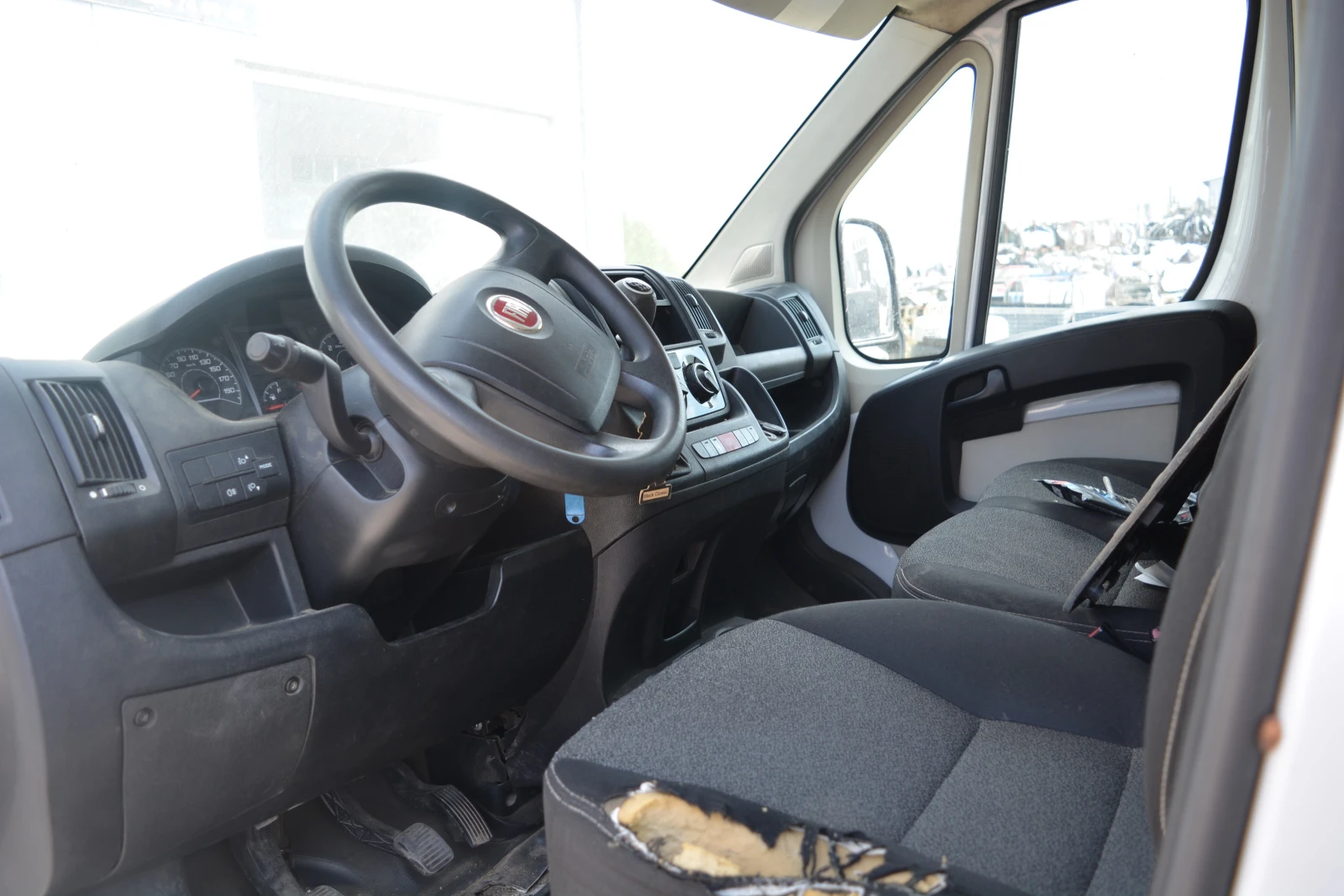 Fiat Ducato 2.3 D - изображение 6
