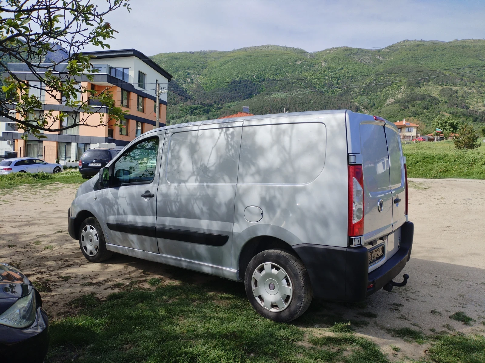 Fiat Scudo 1.6 HDI 90HP FACELIFT Navi Камера 3 места, снимка 8 - Бусове и автобуси - 54542091