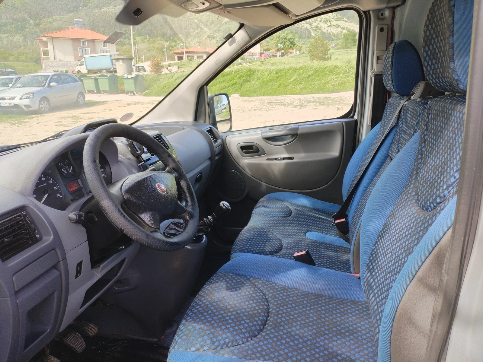 Fiat Scudo 1.6 HDI 90HP FACELIFT Navi Камера 3 места, снимка 10 - Бусове и автобуси - 54542091