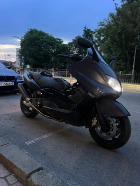  Yamaha T-max