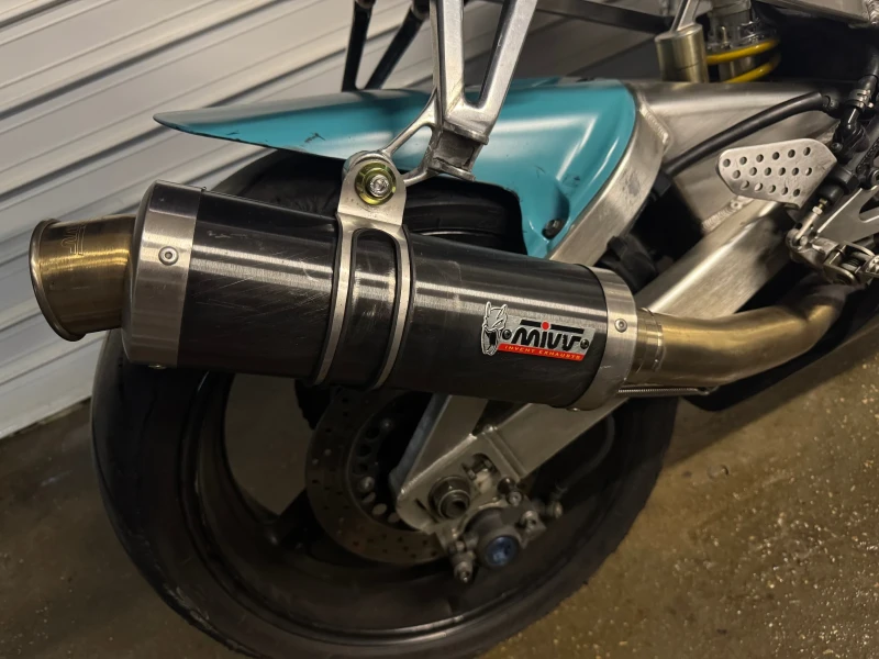 Yamaha YZF-R1, снимка 2 - Мотоциклети и мототехника - 52139952