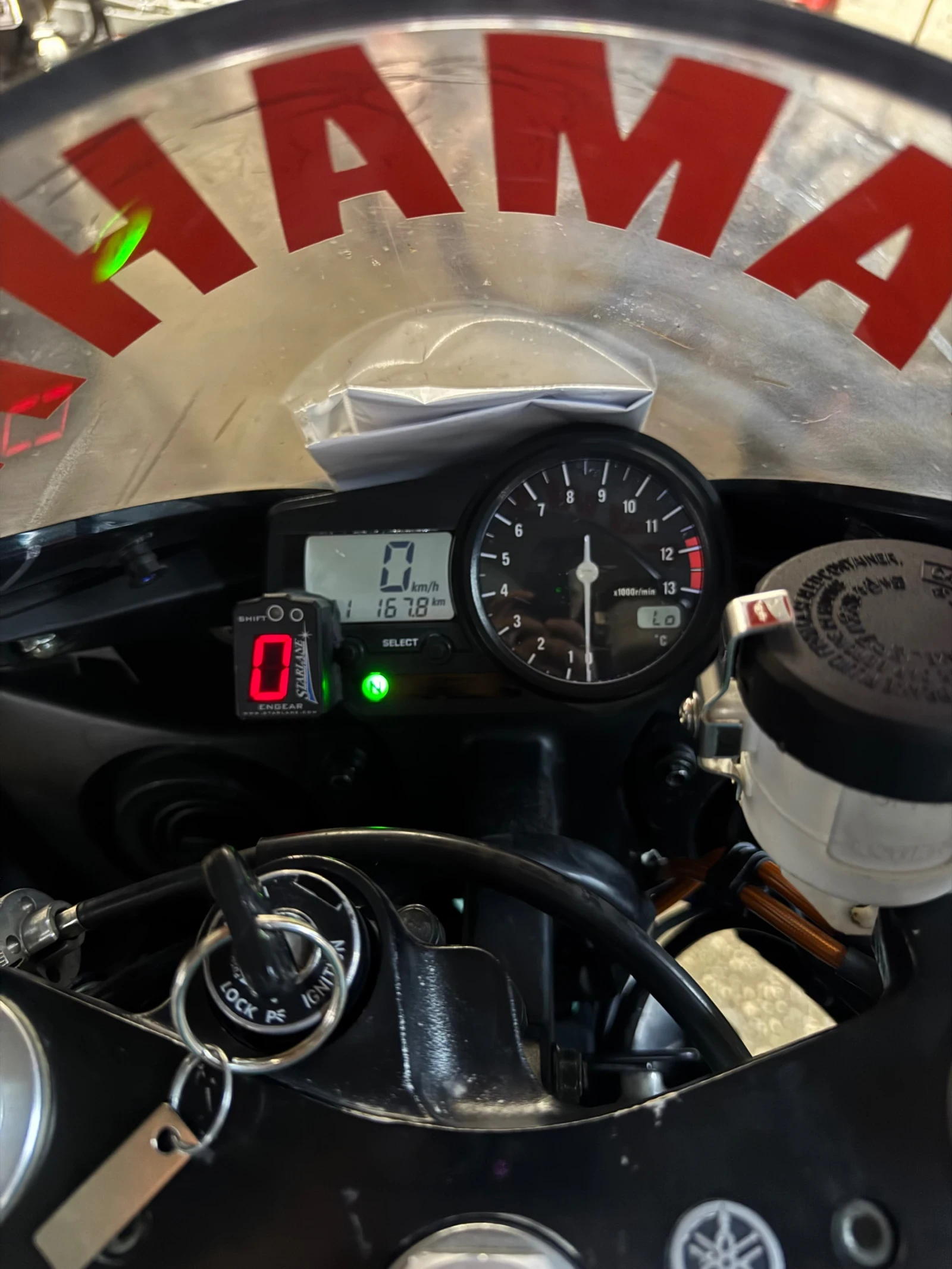 Yamaha YZF-R1  - изображение 6