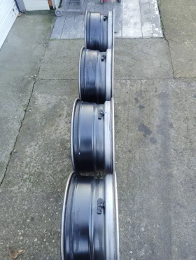 ������ | Mobile.bg � ����� ������ 4