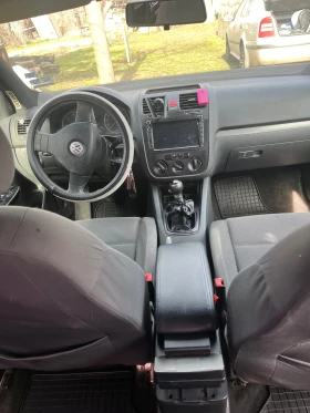 VW Golf 1.9 105кс-6скорости, снимка 7