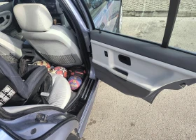 BMW 328 IA газ, снимка 7