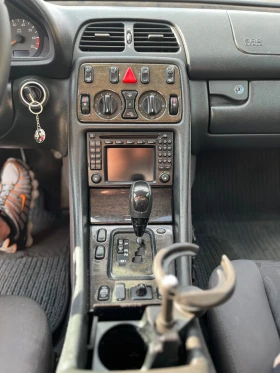 Mercedes-Benz CLK 230 kompressor, Автомат, NAVI, Газ, снимка 15