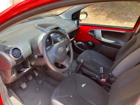 Toyota Aygo - 2800 € / 5476.32 лв. - 56253101 8