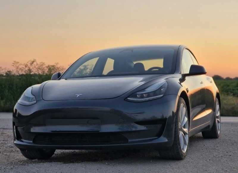 Tesla Model 3 Европейска с гаранция, снимка 3 - Автомобили и джипове - 46246164