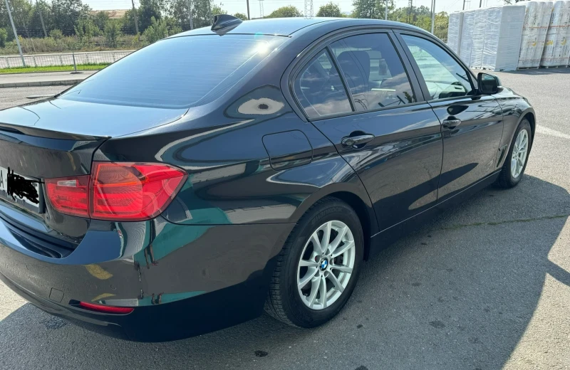 BMW 320 320D Седан 184 кс.автомат дизел, снимка 4 - Автомобили и джипове - 47397631