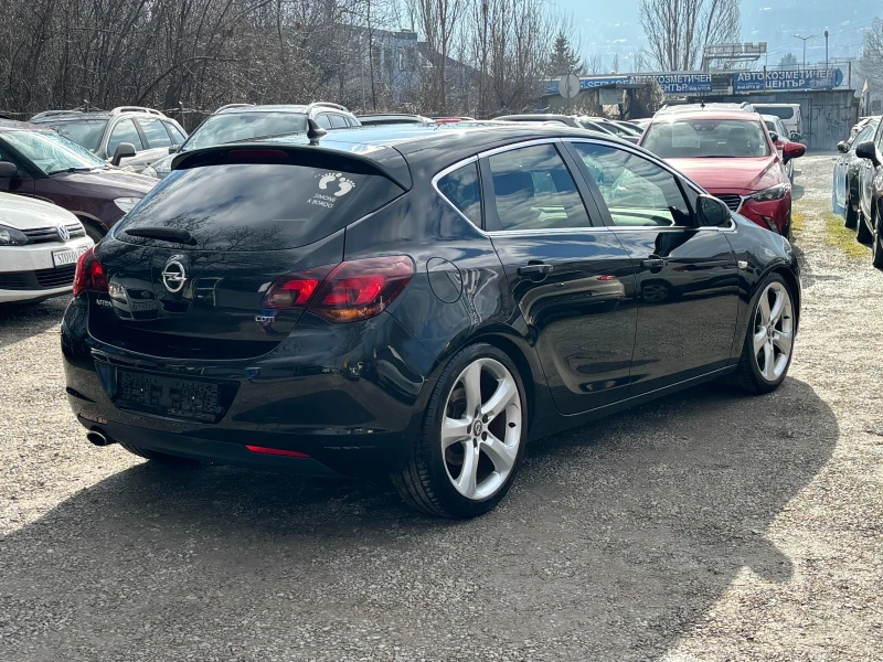 Opel Astra 2.0 CDTI, снимка 6 - Автомобили и джипове - 48627778